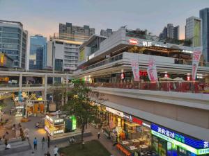 Γενική άποψη της πόλης Σενζέν ή θέα της πόλης από  αυτό το hostel