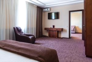 TV a/nebo společenská místnost v ubytování Zagrava Hotel