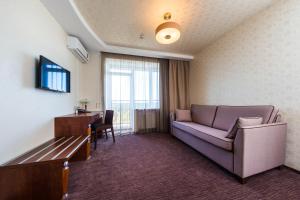 TV a/nebo společenská místnost v ubytování Zagrava Hotel