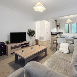 Nhà bếp/bếp nhỏ tại Appartement Avec Balcon & Jardin