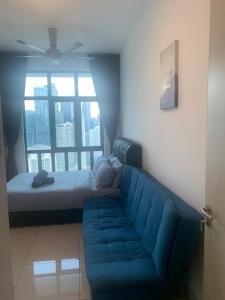 Posezení v ubytování Cozy Stay at Legasi 5 min Walking distance to KLCC 2