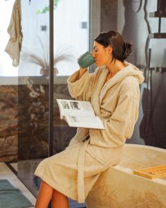 Huéspedes de Al Borgo 01 Luxury Suites in Sardinia
