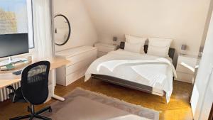 Gallery image of Freestanding Villa by the Forest near Cologne in Erftstadt