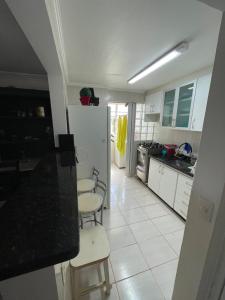 Φωτογραφία από το άλμπουμ του Apto em Londrina amplo e completo com 3 quartos cozinha lavanderia e garagem στη Λοντρίνα +18 φωτογραφίες