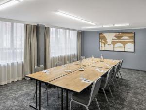 Бизнес-центр и/или конференц-зал в Mercure Newcastle