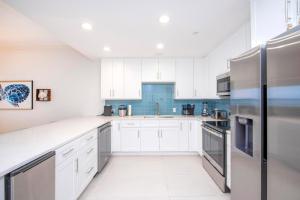 Dapur atau dapur kecil di Beachcomber 02 +15 gambar