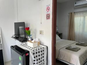 Ένα ή περισσότερα κρεβάτια σε δωμάτιο στο Yada House s&s