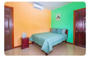 Gallery image of Cuartos Tuanis in Puerto Viejo