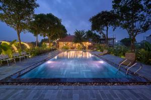 Πισίνα στο ή κοντά στο Tamcoc Moon An Bungalow & Restaurant