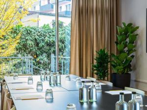 Restaurace v ubytování TRIBE Düsseldorf