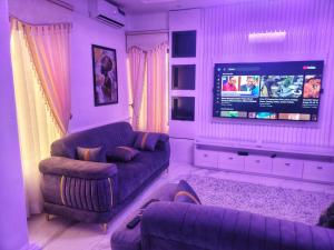 Galeriebild der Unterkunft Evarest Metrostay Global in Sangotedo