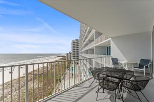 Balkón nebo terasa v ubytování Beautiful Gulf Front Condo - Lighthouse Condo #603