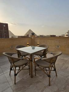 Φωτογραφία από το άλμπουμ του The Great Golden Pyramid στο Κάιρο