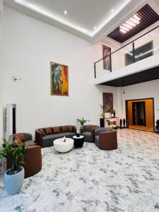 Fotografie z fotogalerie ubytování Times Mansion Hotel Queen Room v destinaci Freetown