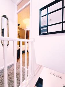 Koupelna v ubytování Modern 2-bed , Bradley Stoke, NR Parkway Station, Free Parking