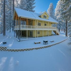 Cabin At The Creek Family Fun Starts Here! v zimě