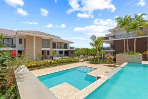 Πισίνα στο ή κοντά στο Luxe in het hart van Blue Bay