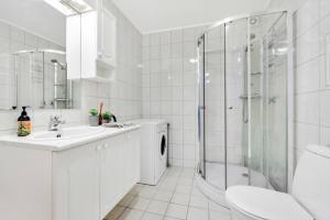 Koupelna v ubytování Central and modern studio - close to everything + 5 fotografií
