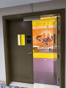 Fotografie z fotogalerie ubytování Canal View Homes v Dubaji + 38 fotografií