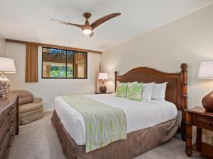 En eller flere senge i et værelse på Polo Beach Club 206