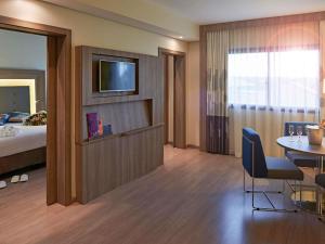 Μια τηλεόραση ή/και κέντρο ψυχαγωγίας στο Novotel Campo Grande