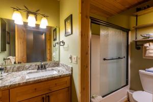 Gallery image of Escape To Ptarmigan Village 10 in Whitefish