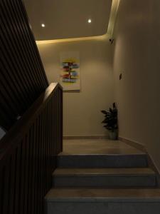 Fotografie z fotogalerie ubytování غرفة ببانيو مع صالة 9 من أرام ريزدنس by ARAM Residence v destinaci Aţ Ţuwayr