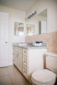 Φωτογραφία από το άλμπουμ του The Salty Turtle σε Hudson