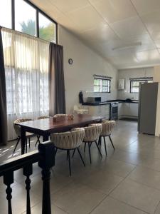 Nhà bếp/bếp nhỏ tại Villa Famirie 8-10 people