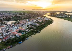 Phong cảnh thiên nhiên gần resort