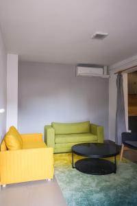 Χώρος καθιστικού στο Mures Stay Condo