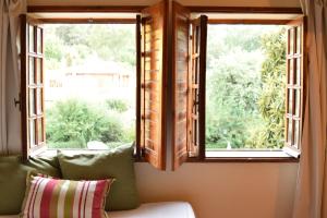 Um jardim no exterior de Quinta Do Crestelo Aparthotel
