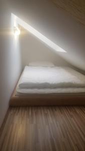 Fotografie z fotogalerie ubytování Apartment Borovnica Rogla v destinaci Resnik + 7 fotografií