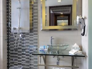 Vannituba majutusasutuses Novotel Bangkok IMPACT