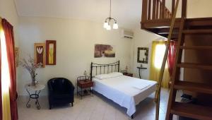 Posteľ alebo postele v izbe v ubytovaní Ermioni Villas + 37 fotografií