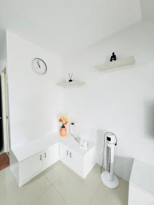 Φωτογραφία από το άλμπουμ του Cozy 3BR House for Groups with AC Wifi Free Parking σε Cebu City