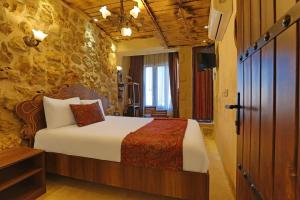 Gallery image of Uzak Şehir Hotel in Eskiömerler +5 photos