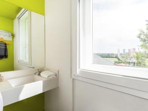Фотография из галереи hotelF1 Roissy CDG Pn2 в Руасси-ан-Франс +62 фотографии