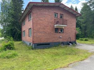 Budova, kde se penzion nachází + 16 fotografií