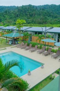 Hồ bơi trong/gần ROYAL SUITES - PORT BARTON