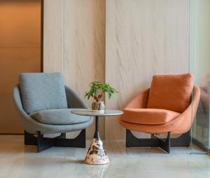 Khu vực ghế ngồi tại Zenia Boutique Hotel Nha Trang +117 ảnh