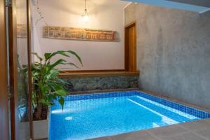 Πισίνα στο ή κοντά στο Kings Grove