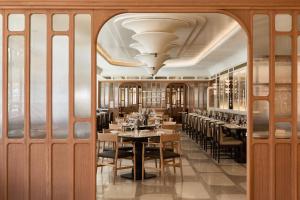 Εστιατόριο ή άλλο μέρος για φαγητό στο The Newman