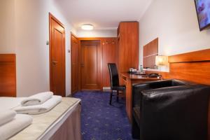 Postel nebo postele na pokoji v ubytování Hotel Cristal Park + 135 fotografií
