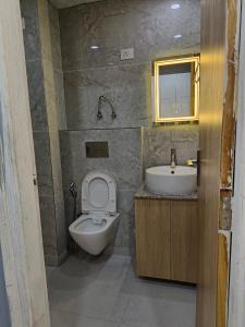 Koupelna v ubytování Anantya Inn