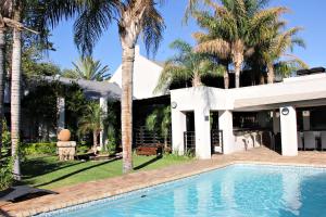 Gallery image of Browns Manor in Upington