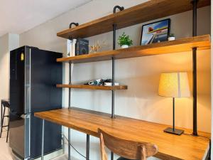 Køkken eller tekøkken på Central 1BR 50sqm Walk to BTS & Night Market