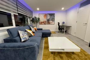 Гостиная зона в Apartment - Sleeps 6 - Parking - WiFi