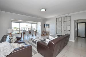 Χώρος καθιστικού στο Apartment 6