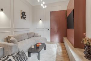 Μια τηλεόραση ή/και κέντρο ψυχαγωγίας στο Atelier Boulevard
